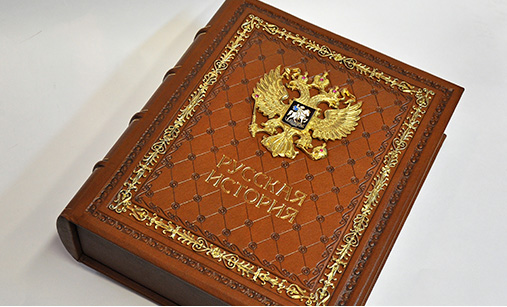 Значки и брелоки